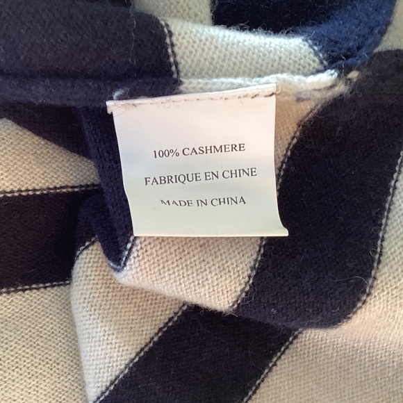 French Curve 100% Cashmere Navy Blue/White V-Neck Tunic Sweater Top Luxury NWOT - Picture 11 of 12